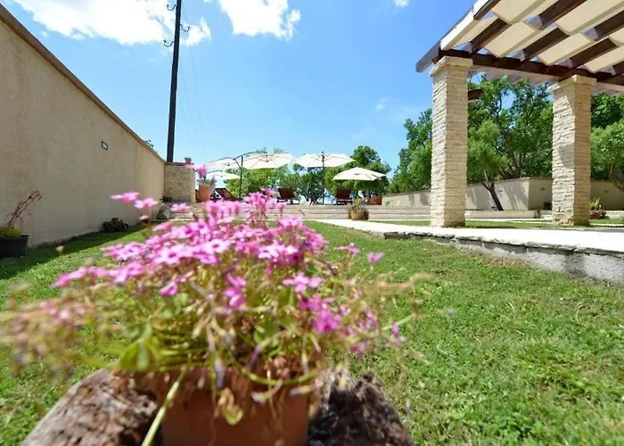 Family Friendly House With A Swimming Pool Dracevac Ninski, Zadar - 25229 Dracevac Ninski