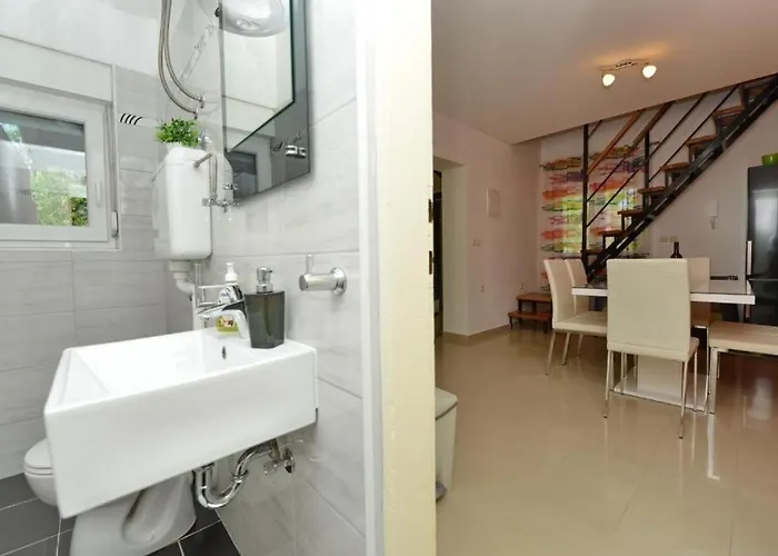 Family Friendly House With A Swimming Pool Dracevac Ninski, Zadar - 25229 Сasa de vacaciones