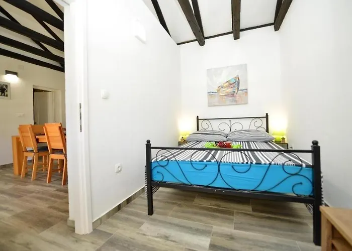 Ferienhaus Family Friendly House With A Swimming Pool Dracevac Ninski, Zadar - 25229 Dracevac Ninski